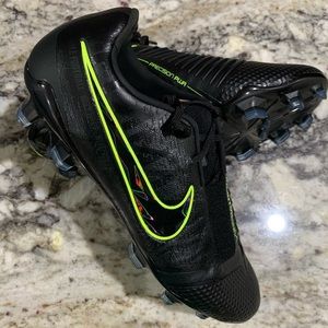 nike phantom venom elite fg soccer cleats
